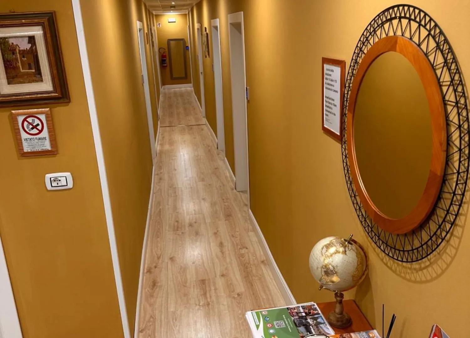 فلورنس Cicerone Guest House فندق مبيت وإفطار