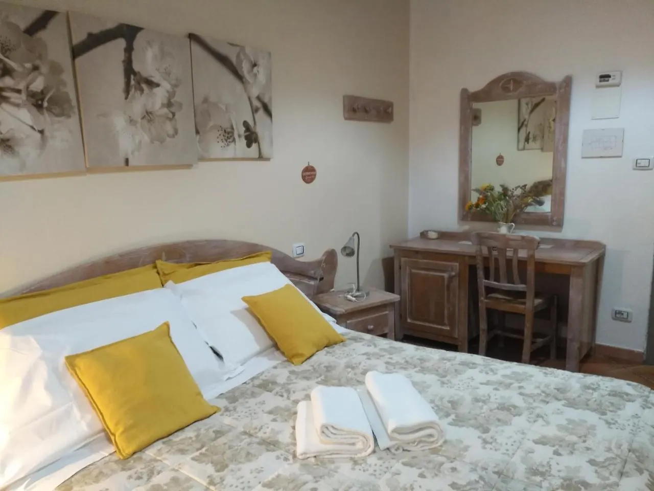 Cicerone Guest House Florencja 3*,